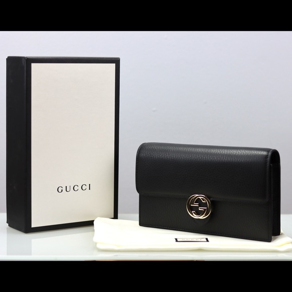 Gucci Handbags - BRAND NEW Sm GUCCI Calfskin CrossBody Bag w/ Chain